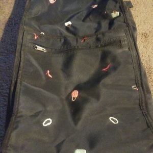 Shoe, pearl, purse pattern luggage carrier